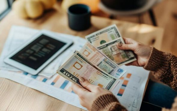 大额度网贷黑口子2025年好得藏不住！专业叙述这5个大额度借钱平台黑口子