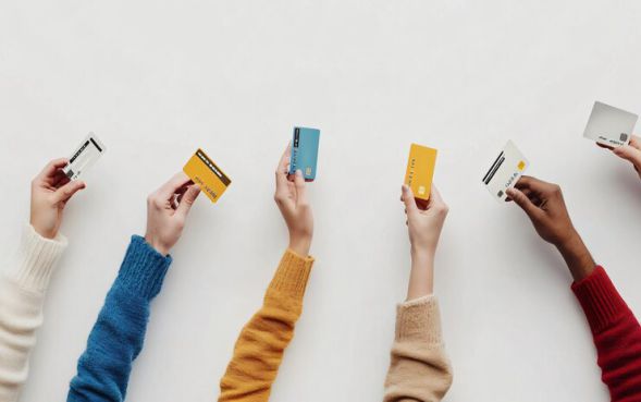 小额贷款小额信贷8月下款快的实际上有很多选择！本文深度评述这五个借款app！